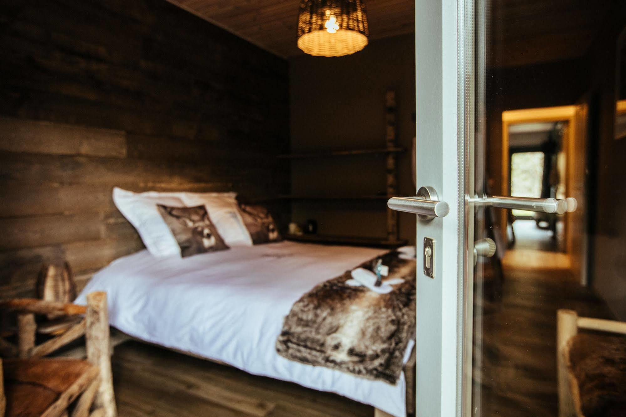 B&B A L'Aise Дюрбюи Экстерьер фото